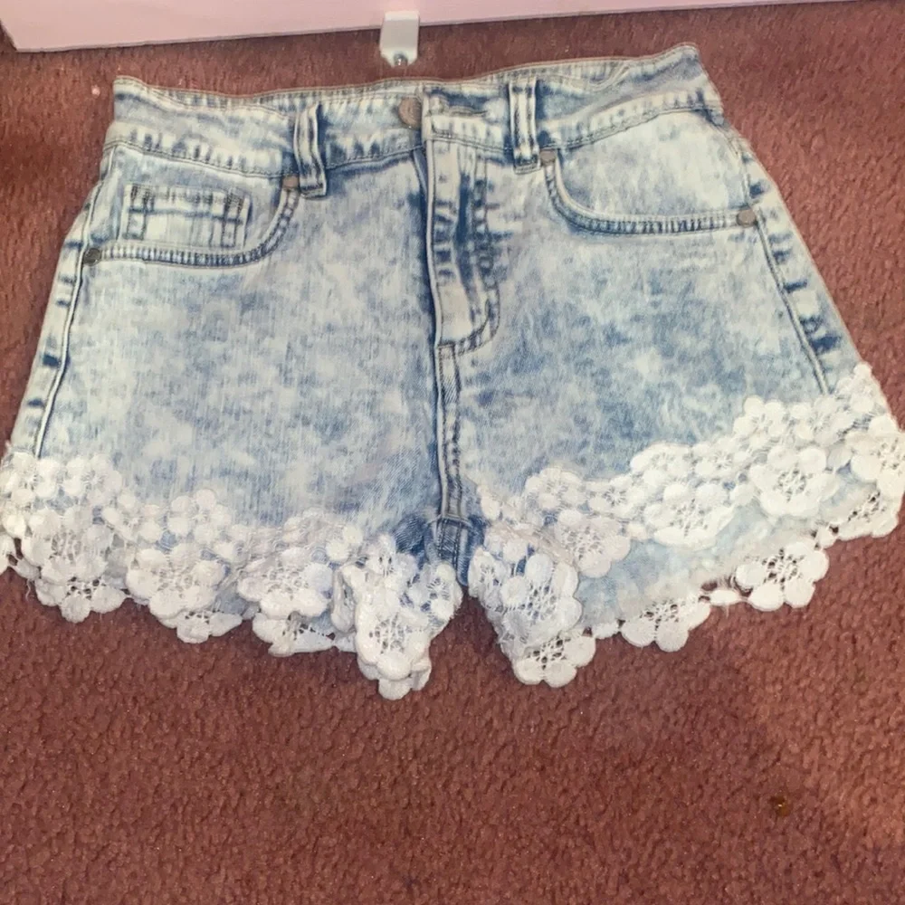 Jean shorts - Picture 1 of 3
